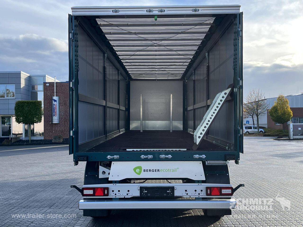 BERGER Auflieger Curtainsider Coil - Kapelltrailer: bild 5 BERGER Auflieger Curtainsider Coil - Kapelltrailer: bild 5
