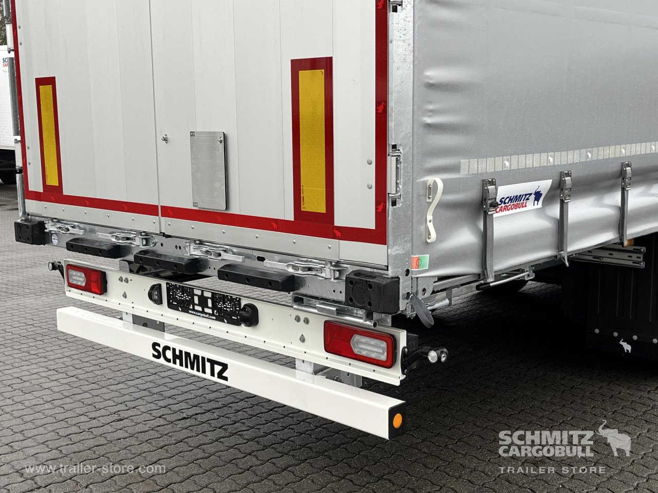 SCHMITZ Auflieger Curtainsider Mega - Kapelltrailer: bild 3 SCHMITZ Auflieger Curtainsider Mega - Kapelltrailer: bild 3