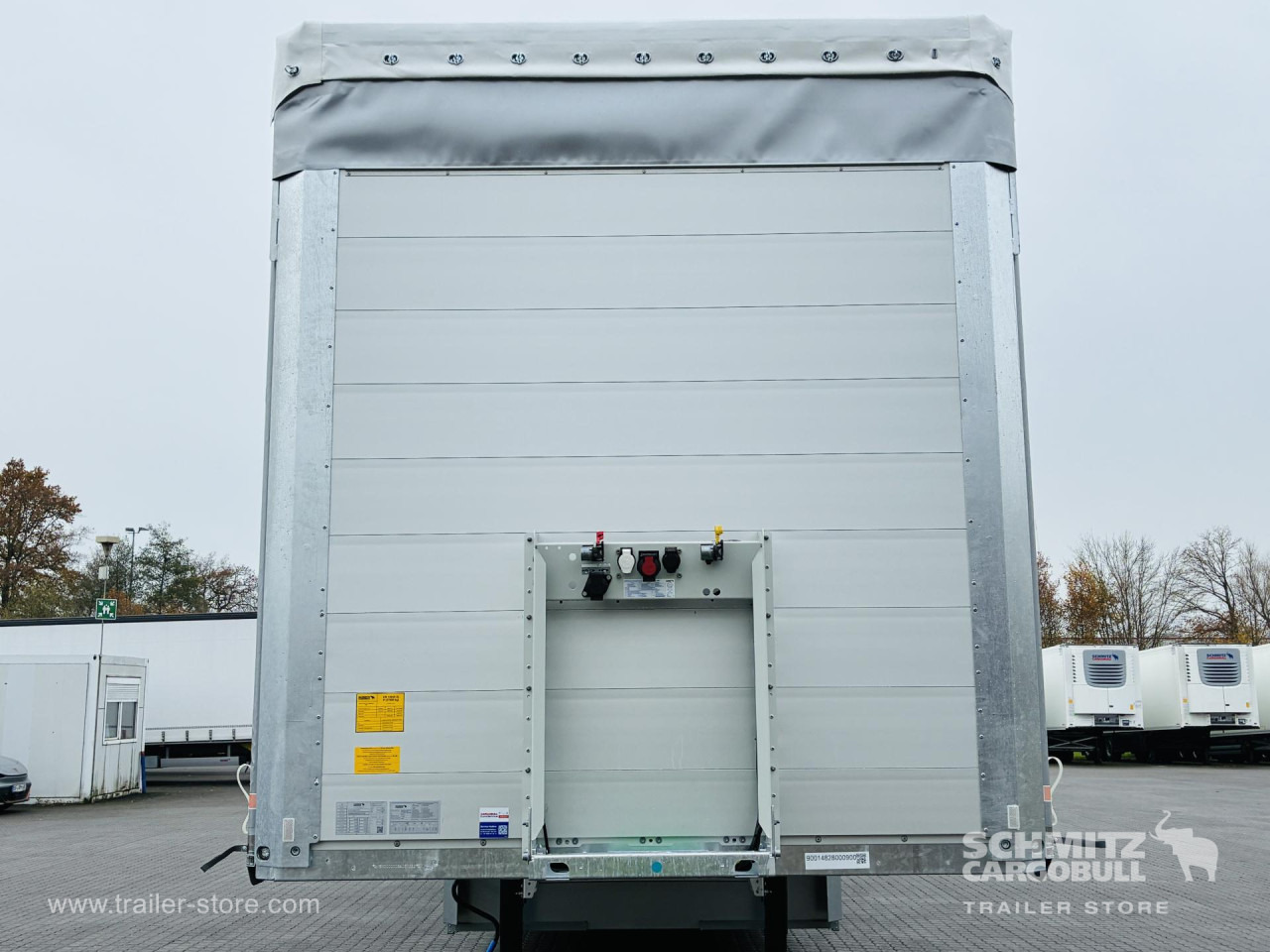 SCHMITZ Auflieger Curtainsider Standard - Kapelltrailer: bild 2 SCHMITZ Auflieger Curtainsider Standard - Kapelltrailer: bild 2