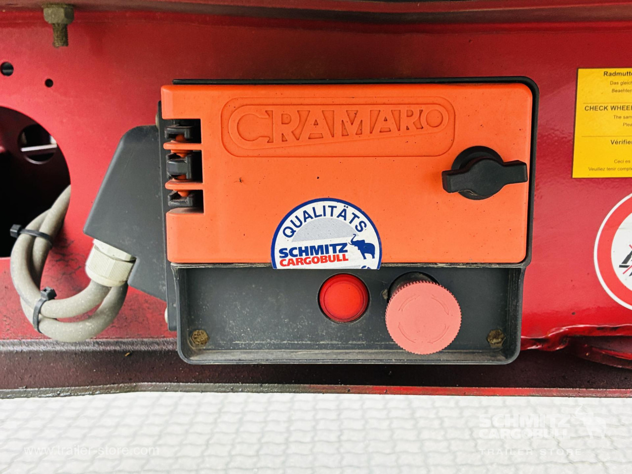 SCHMITZ Auflieger Kipper Alukastenmulde Insulated - Tippbil semitrailer: bild 4 SCHMITZ Auflieger Kipper Alukastenmulde Insulated - Tippbil semitrailer: bild 4