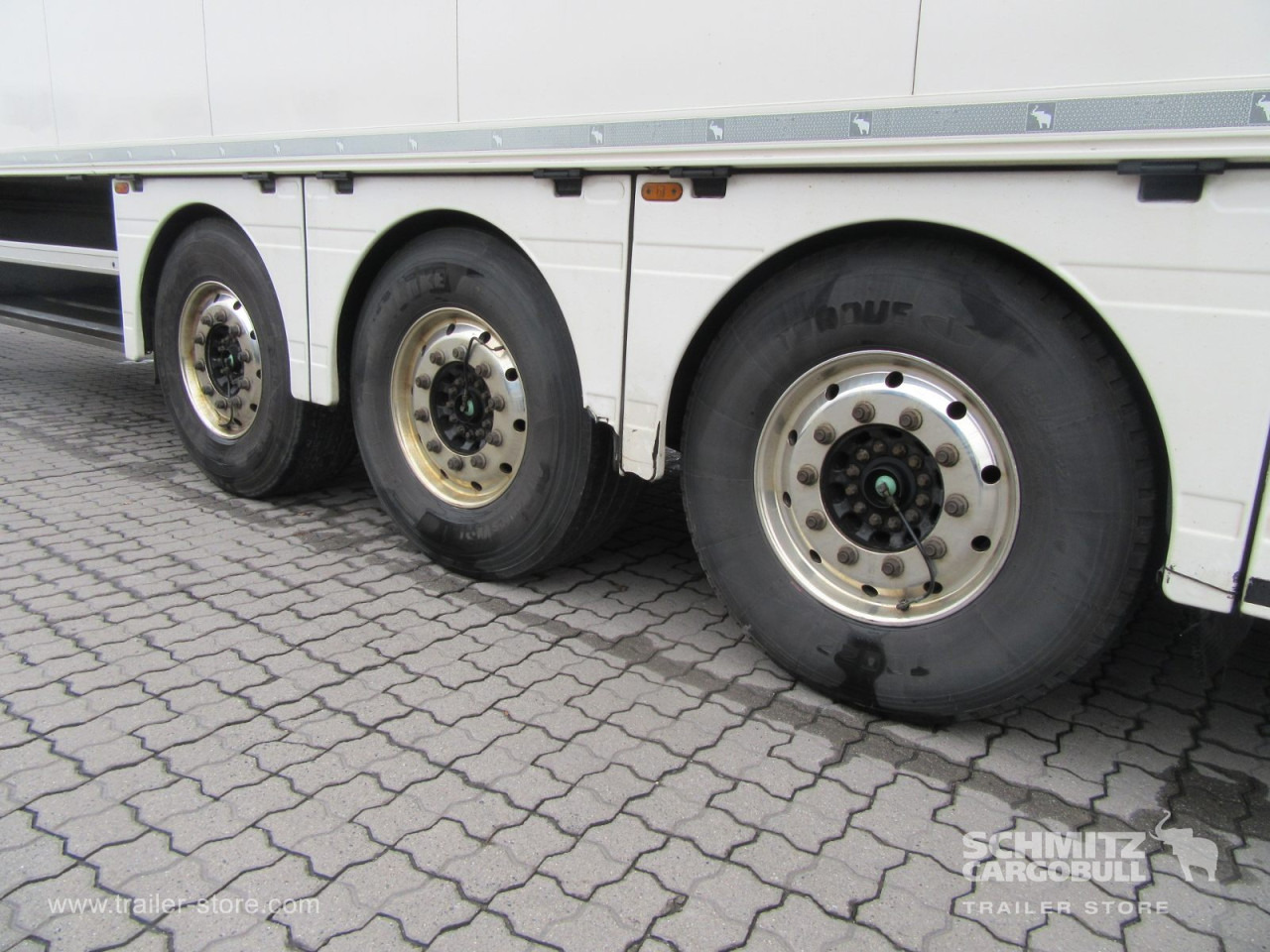 SCHMITZ Auflieger Tiefkühler Multitemp Double deck - Isotermiska semitrailer: bild 3 SCHMITZ Auflieger Tiefkühler Multitemp Double deck - Isotermiska semitrailer: bild 3