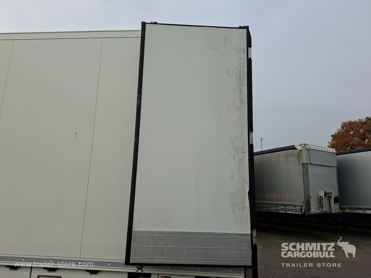 SCHMITZ Auflieger Tiefkühler Standard Double deck - Isotermiska semitrailer: bild 3 SCHMITZ Auflieger Tiefkühler Standard Double deck - Isotermiska semitrailer: bild 3
