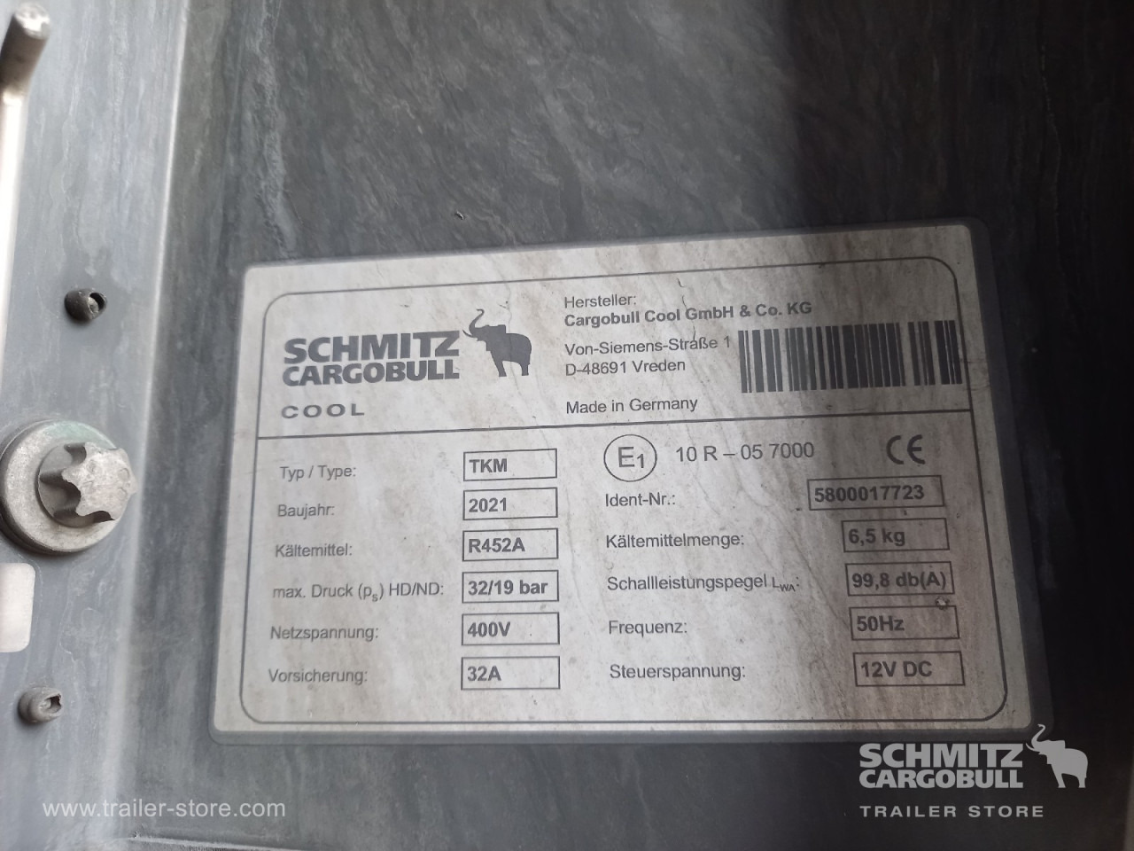 SCHMITZ Auflieger Tiefkühler Standard - Isotermiska semitrailer: bild 4 SCHMITZ Auflieger Tiefkühler Standard - Isotermiska semitrailer: bild 4