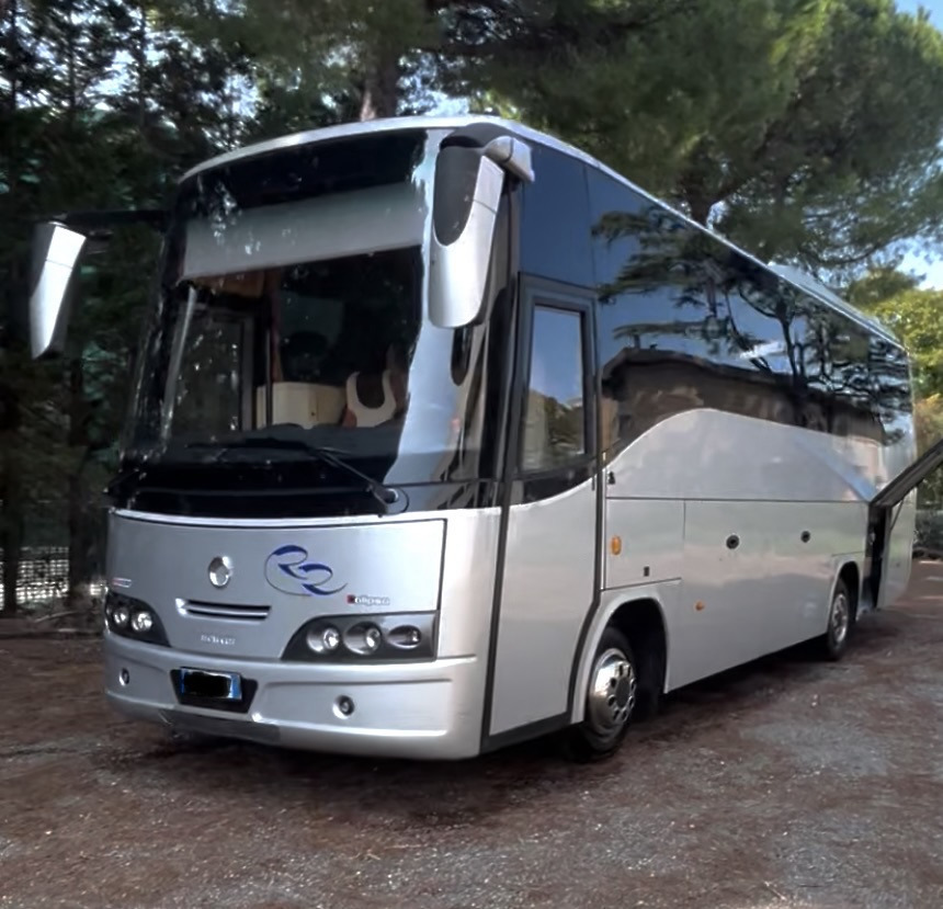 IVECO 100 Calipso New Car - Minibuss, Persontransport: bild 2 IVECO 100 Calipso New Car - Minibuss, Persontransport: bild 2
