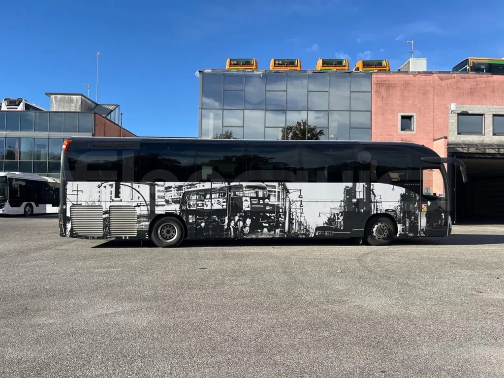 N.1 IVECO MAGELYS – Anno 2016 - Turistbuss: bild 5 N.1 IVECO MAGELYS – Anno 2016 - Turistbuss: bild 5