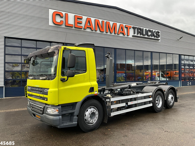 DAF FAN 75 CF 310 VDL 21 Ton haakarmsysteem - Lastväxlare lastbil: bild 2 DAF FAN 75 CF 310 VDL 21 Ton haakarmsysteem - Lastväxlare lastbil: bild 2