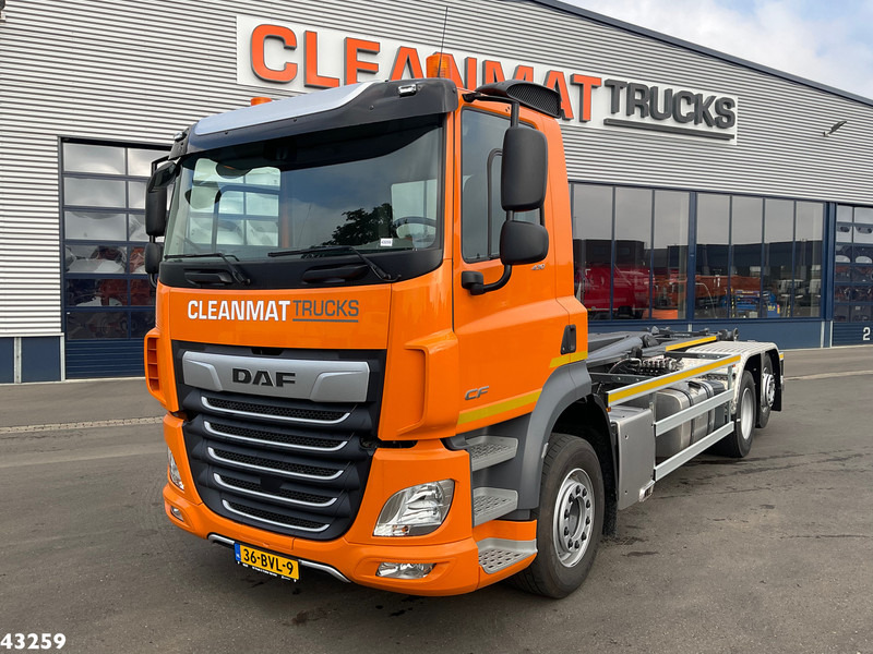 DAF FAN CF 430 VDL 21 Ton haakarmsysteem - Lastväxlare lastbil: bild 2 DAF FAN CF 430 VDL 21 Ton haakarmsysteem - Lastväxlare lastbil: bild 2