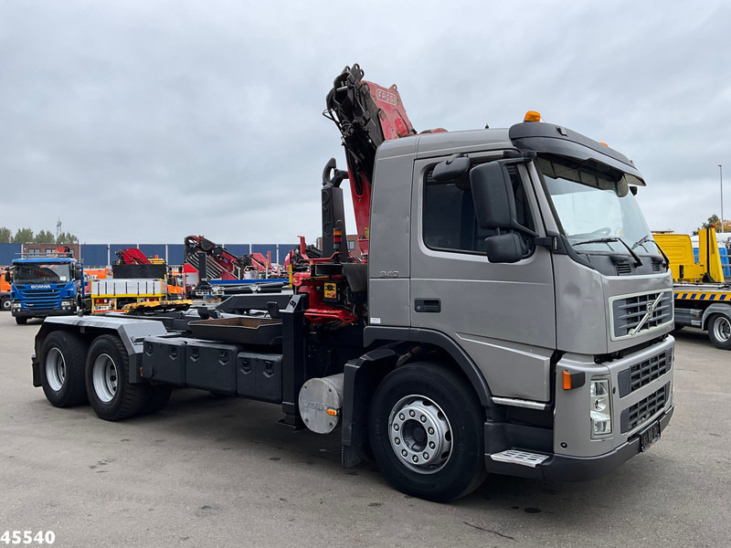 Volvo FM 340 6x4 Fassi 19 Tonmeter laadkraan - Dragbil: bild 5 Volvo FM 340 6x4 Fassi 19 Tonmeter laadkraan - Dragbil: bild 5