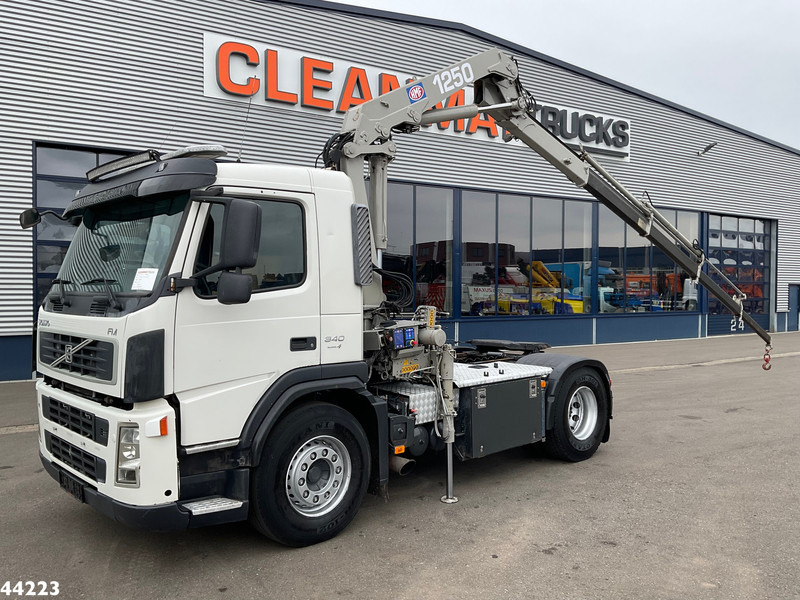 Volvo FM 340 HMF 12 Tonmeter laadkraan - Dragbil: bild 1 Volvo FM 340 HMF 12 Tonmeter laadkraan - Dragbil: bild 1