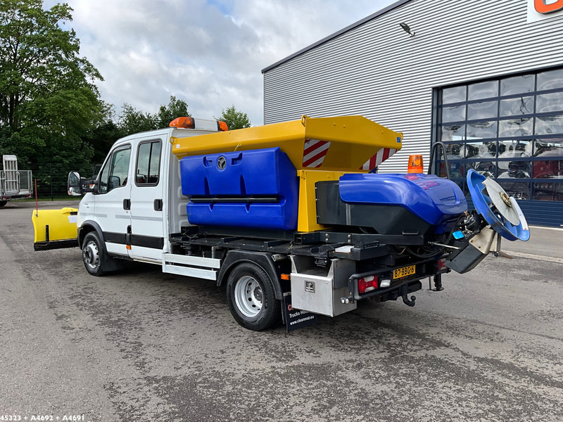 Iveco Daily 70C17 Nido zoutstrooier - Plogbil: bild 3 Iveco Daily 70C17 Nido zoutstrooier - Plogbil: bild 3