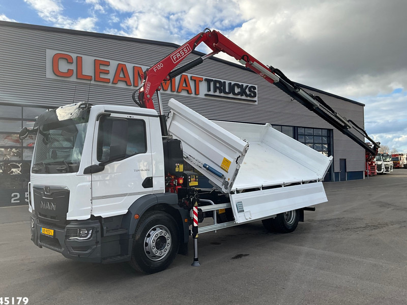 MAN TGM 18.320 Euro 6 Fassi 13 Tonmeter laadkraan NEW AND UNUSED! - Tippbil lastbil, Kranbil: bild 2 MAN TGM 18.320 Euro 6 Fassi 13 Tonmeter laadkraan NEW AND UNUSED! - Tippbil lastbil, Kranbil: bild 2