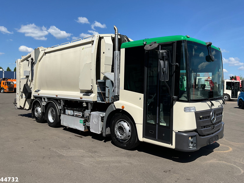 Mercedes-Benz Econic 2630 Euro 6 CNG Norba MF 300 18m³ 2 compartimenten just 137.620 km! - Sopbil: bild 4 Mercedes-Benz Econic 2630 Euro 6 CNG Norba MF 300 18m³ 2 compartimenten just 137.620 km! - Sopbil: bild 4