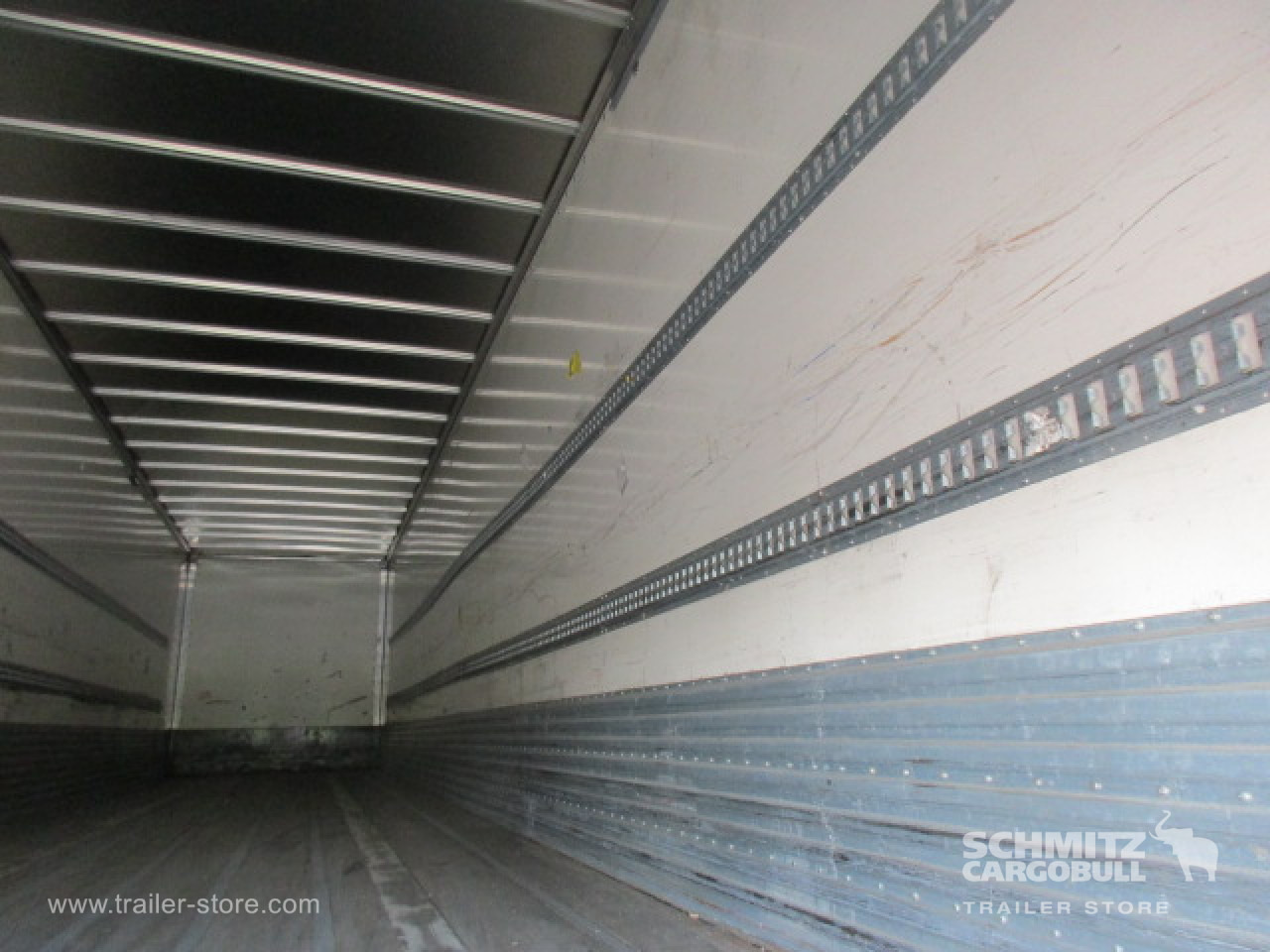 Skåp semitrailer FRUEHAUF Dryfreight Standard Roller shutter door: bild 6 Skåp semitrailer FRUEHAUF Dryfreight Standard Roller shutter door: bild 6