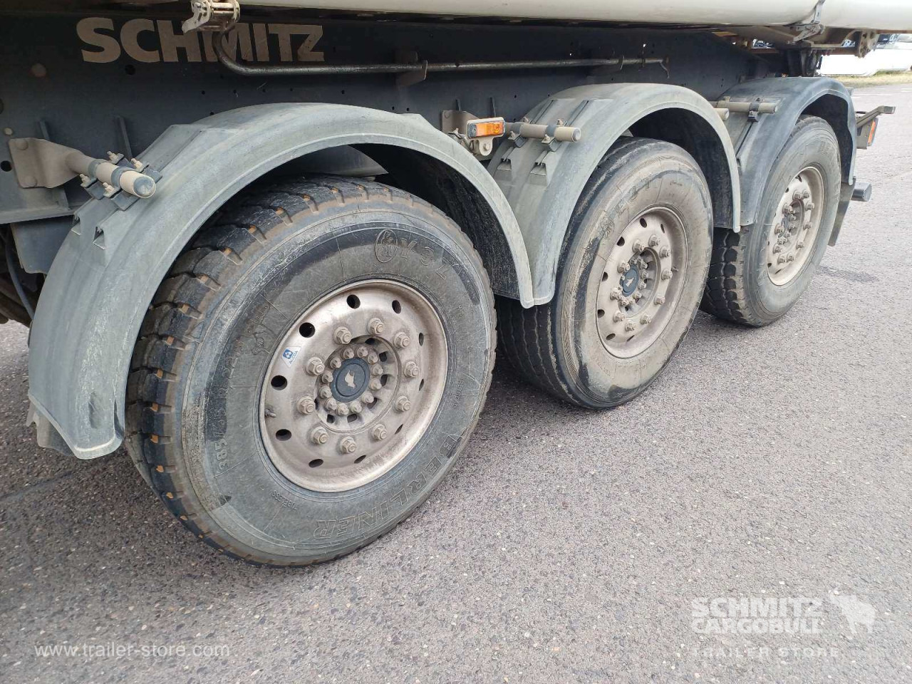 SCHMITZ Auflieger Kipper Alukastenmulde 24m³ - Tippbil semitrailer: bild 2 SCHMITZ Auflieger Kipper Alukastenmulde 24m³ - Tippbil semitrailer: bild 2