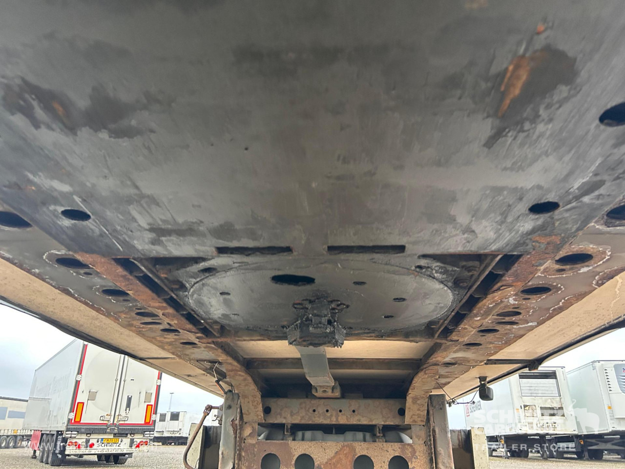 KRONE Reefer Standard - Isotermiska semitrailer: bild 4 KRONE Reefer Standard - Isotermiska semitrailer: bild 4