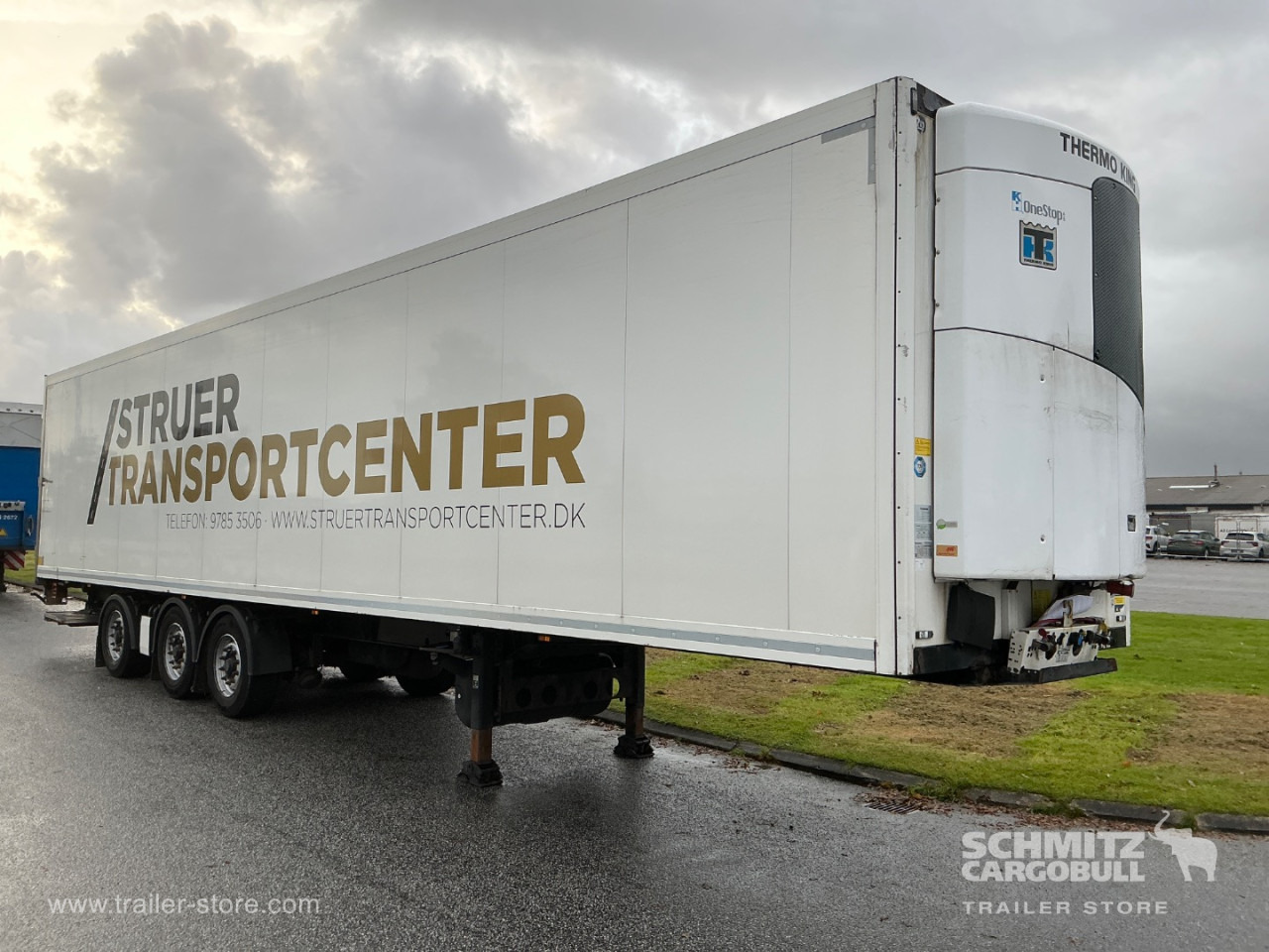KRONE Reefer Standard Taillift - Isotermiska semitrailer: bild 1 KRONE Reefer Standard Taillift - Isotermiska semitrailer: bild 1
