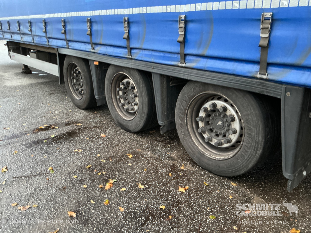 SCHMITZ Curtainsider Mega - Kapelltrailer: bild 3 SCHMITZ Curtainsider Mega - Kapelltrailer: bild 3