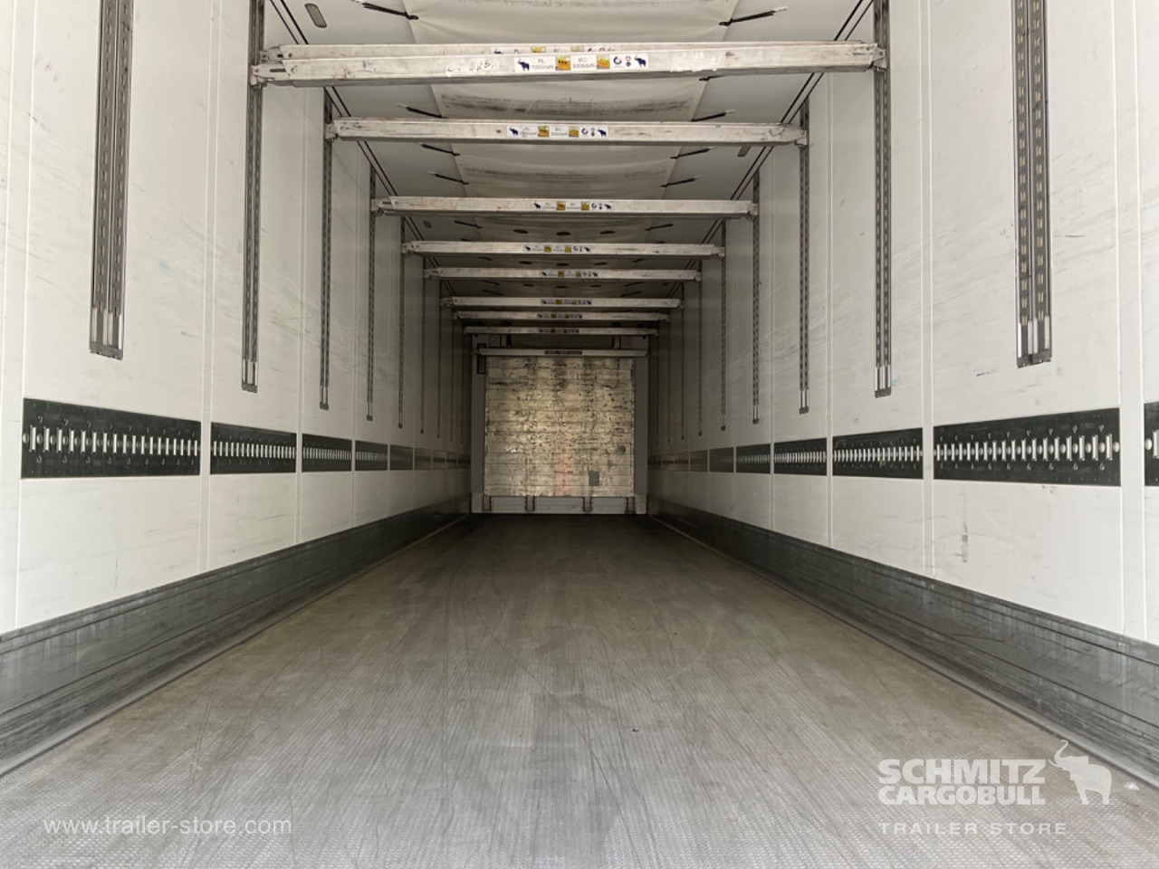 SCHMITZ Reefer Standard Double deck - Isotermiska semitrailer: bild 2 SCHMITZ Reefer Standard Double deck - Isotermiska semitrailer: bild 2