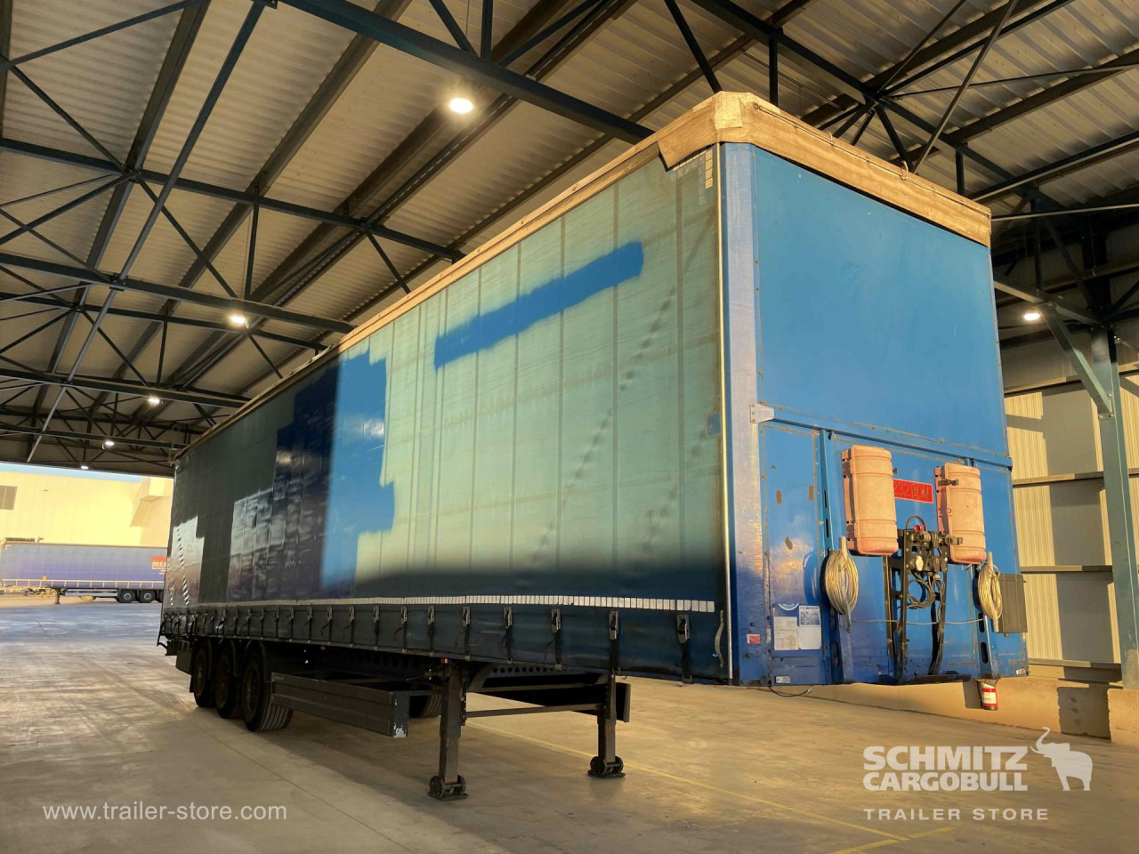 BERGER Semiremolque Lona Mega - Kapelltrailer: bild 1 BERGER Semiremolque Lona Mega - Kapelltrailer: bild 1