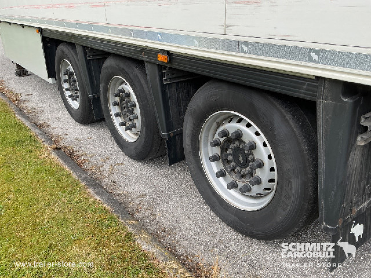 SCHMITZ Semiremolque Frigo Sistema carne colgada - Isotermiska semitrailer: bild 5 SCHMITZ Semiremolque Frigo Sistema carne colgada - Isotermiska semitrailer: bild 5