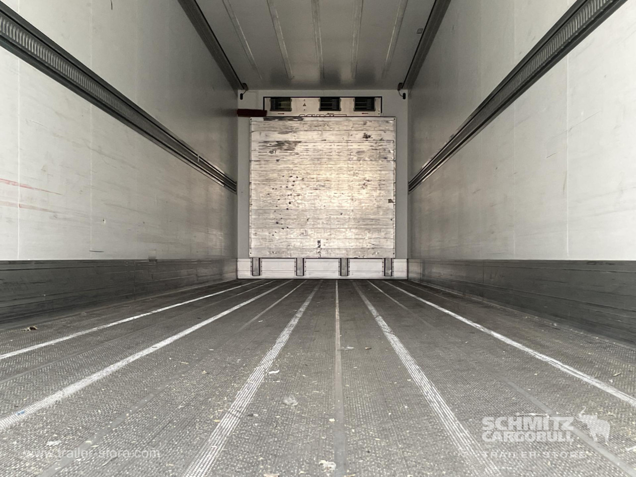 SCHMITZ Semiremolque Frigo Standard - Isotermiska semitrailer: bild 4 SCHMITZ Semiremolque Frigo Standard - Isotermiska semitrailer: bild 4
