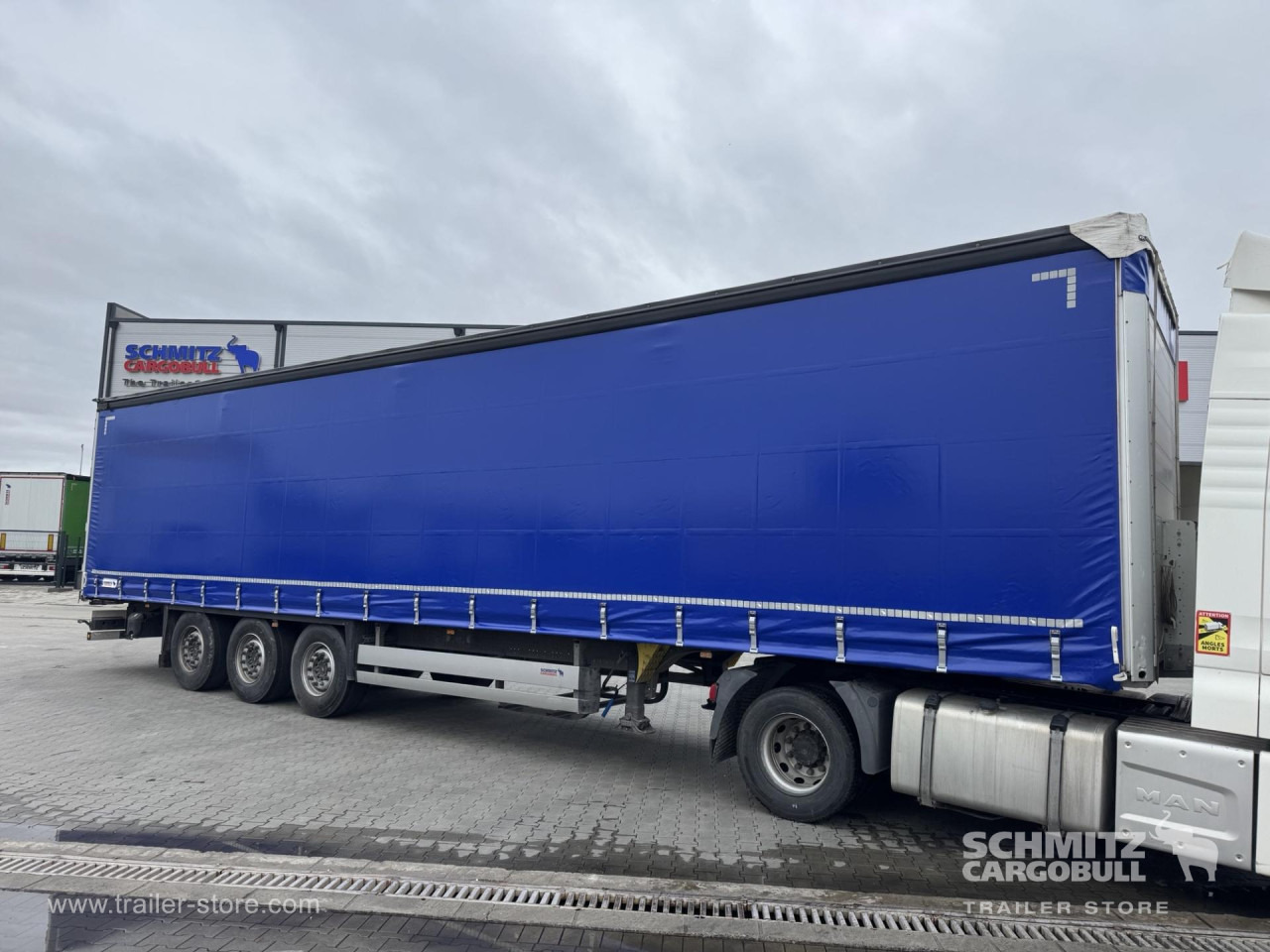 SCHMITZ Curtainsider Standard - Kapelltrailer: bild 1 SCHMITZ Curtainsider Standard - Kapelltrailer: bild 1