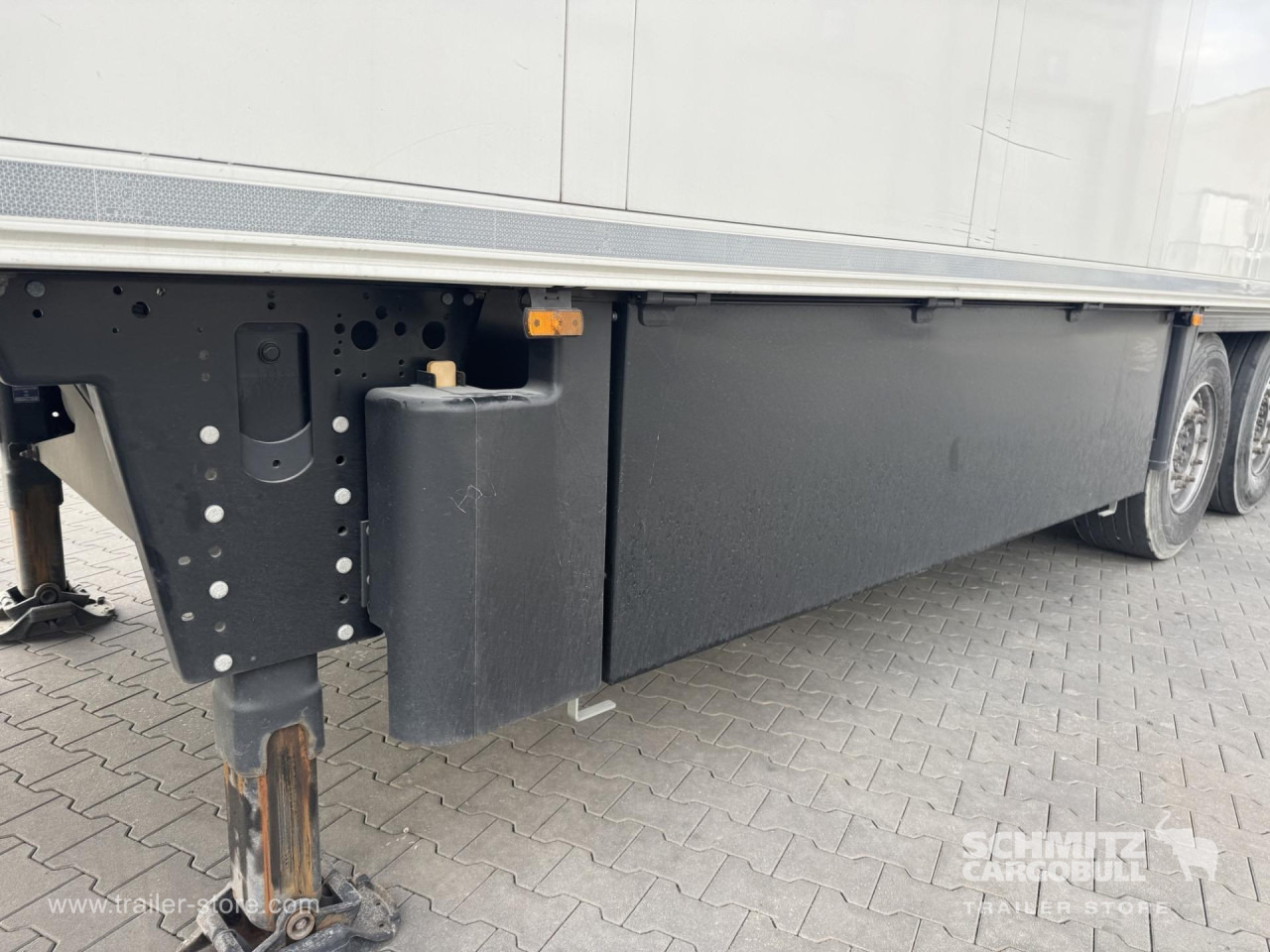 SCHMITZ Reefer Standard Double deck - Isotermiska semitrailer: bild 5 SCHMITZ Reefer Standard Double deck - Isotermiska semitrailer: bild 5