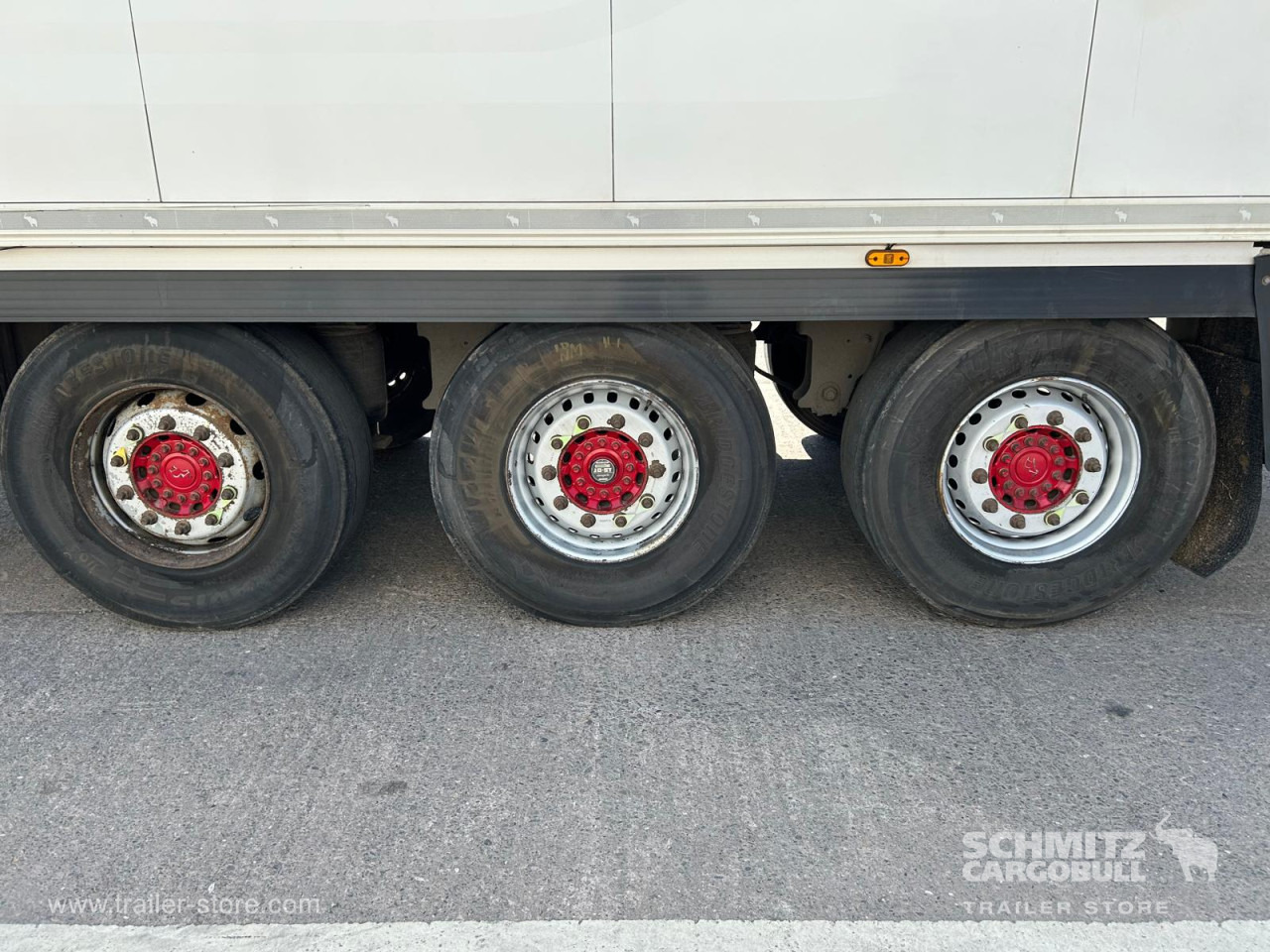 SCHMITZ Reefer Multitemp - Isotermiska semitrailer: bild 5 SCHMITZ Reefer Multitemp - Isotermiska semitrailer: bild 5
