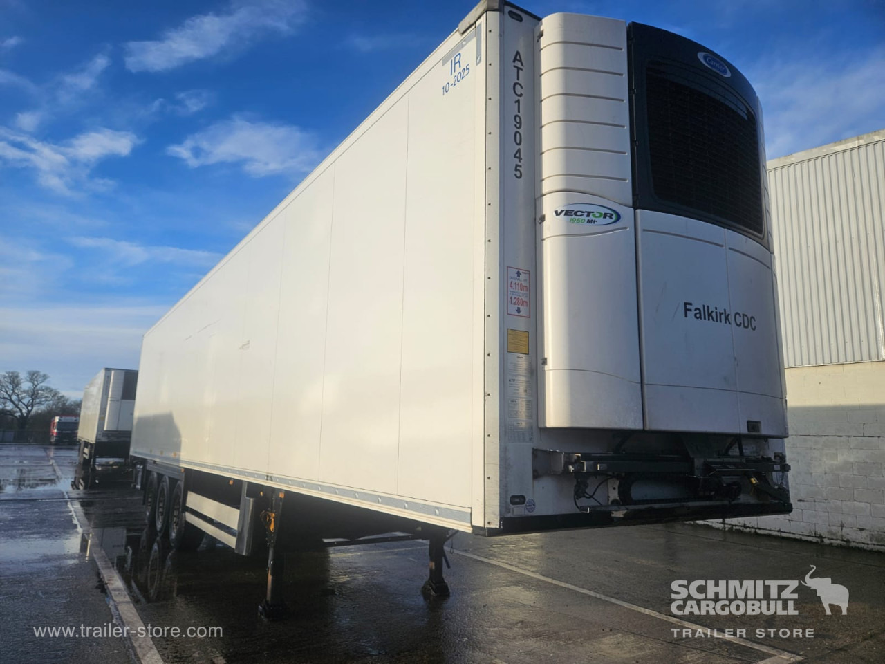 SCHMITZ Reefer Multitemp - Isotermiska semitrailer: bild 1 SCHMITZ Reefer Multitemp - Isotermiska semitrailer: bild 1