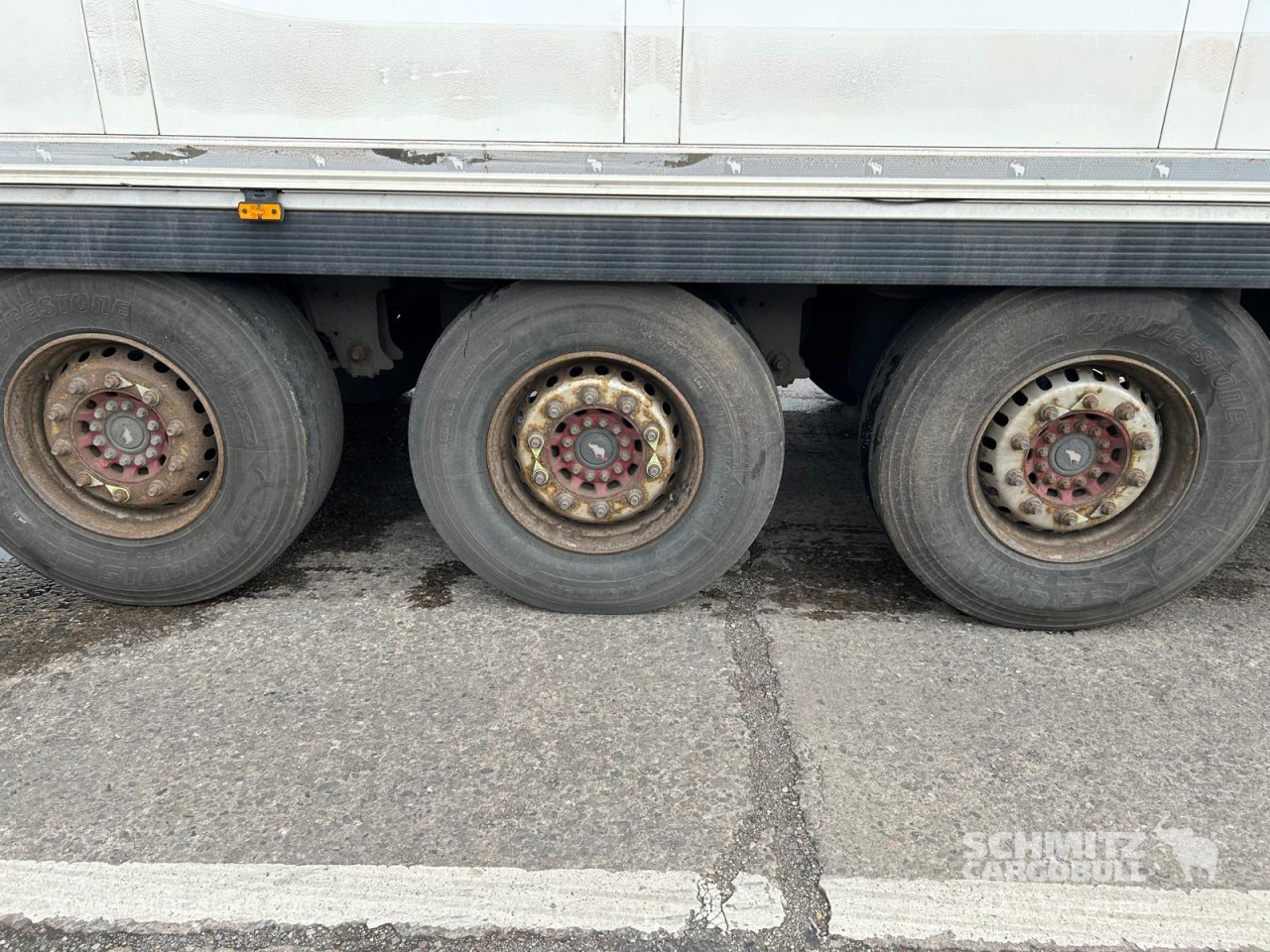 SCHMITZ Reefer Multitemp - Isotermiska semitrailer: bild 4 SCHMITZ Reefer Multitemp - Isotermiska semitrailer: bild 4