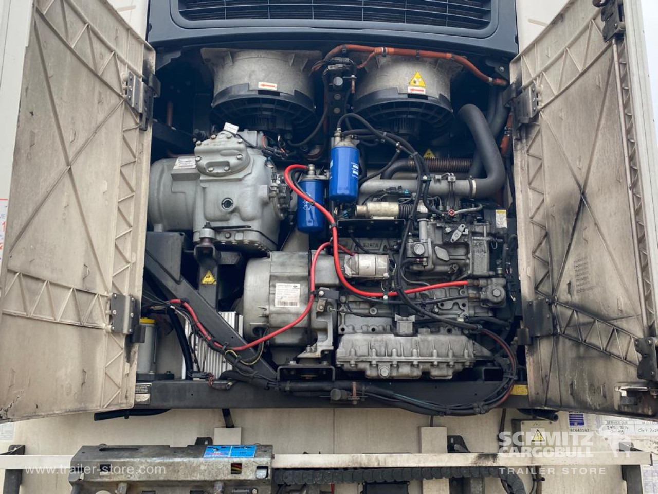 SCHMITZ Reefer Multitemp - Isotermiska semitrailer: bild 2 SCHMITZ Reefer Multitemp - Isotermiska semitrailer: bild 2