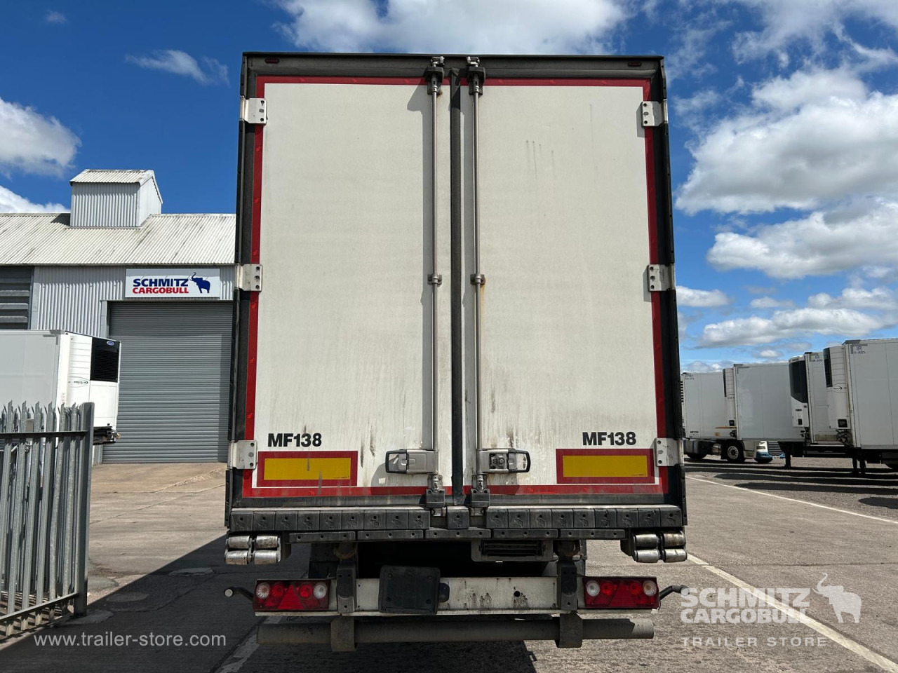 Isotermiska semitrailer SCHMITZ Reefer Standard: bild 12 Isotermiska semitrailer SCHMITZ Reefer Standard: bild 12