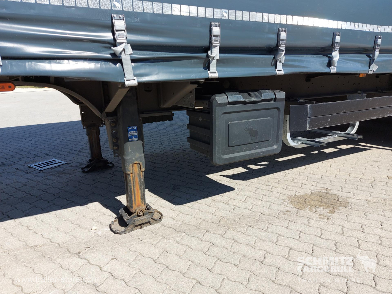 SCHMITZ Curtainsider Mega - Kapelltrailer: bild 5 SCHMITZ Curtainsider Mega - Kapelltrailer: bild 5