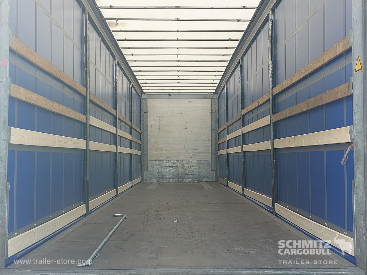 SCHMITZ Curtainsider Mega - Kapelltrailer: bild 2 SCHMITZ Curtainsider Mega - Kapelltrailer: bild 2