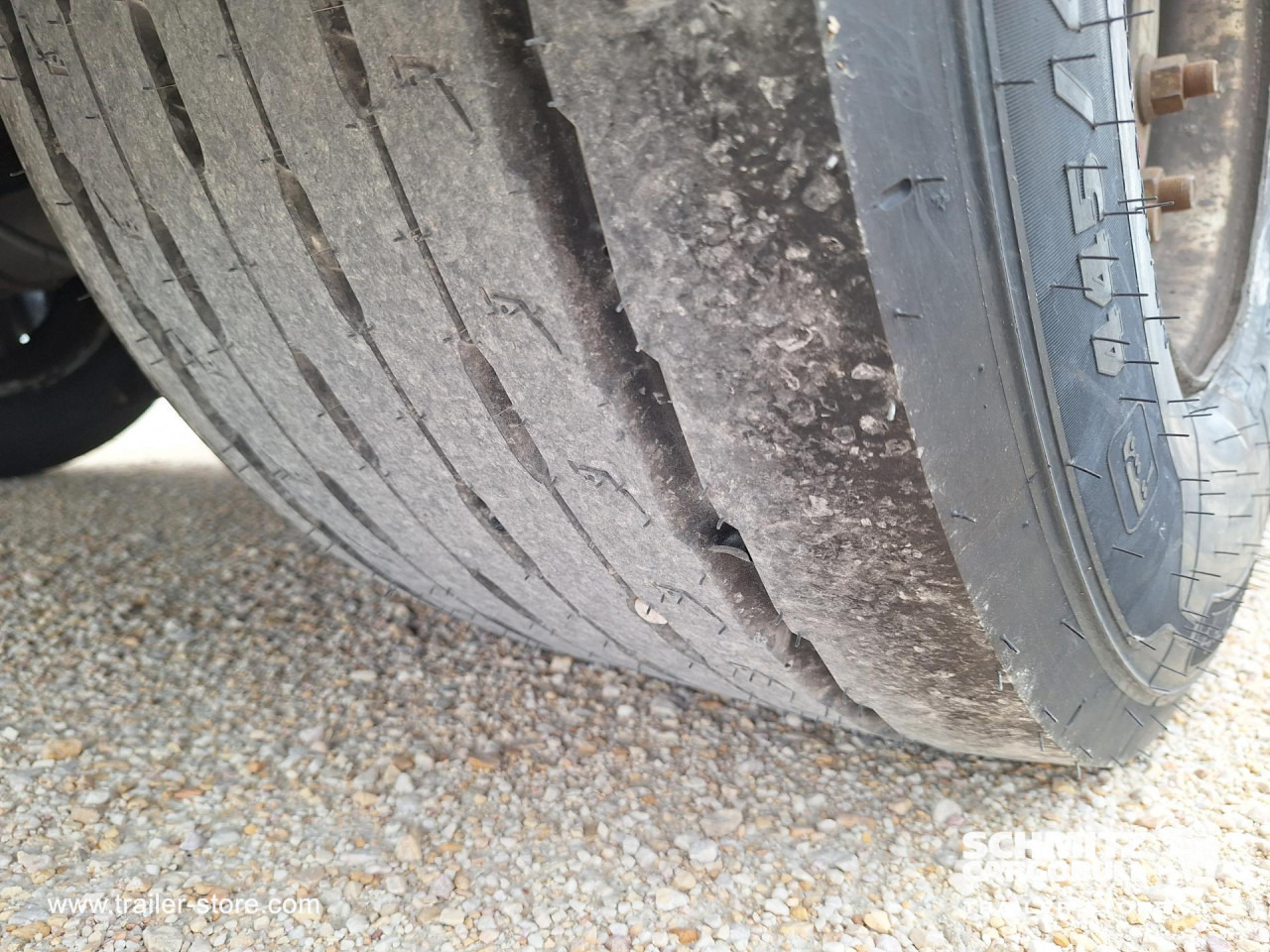 SCHMITZ Curtainsider Mega - Kapelltrailer: bild 3 SCHMITZ Curtainsider Mega - Kapelltrailer: bild 3