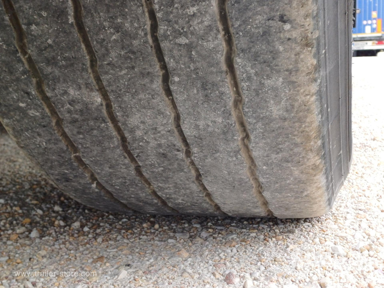 SCHMITZ Reefer Multitemp - Isotermiska semitrailer: bild 3 SCHMITZ Reefer Multitemp - Isotermiska semitrailer: bild 3