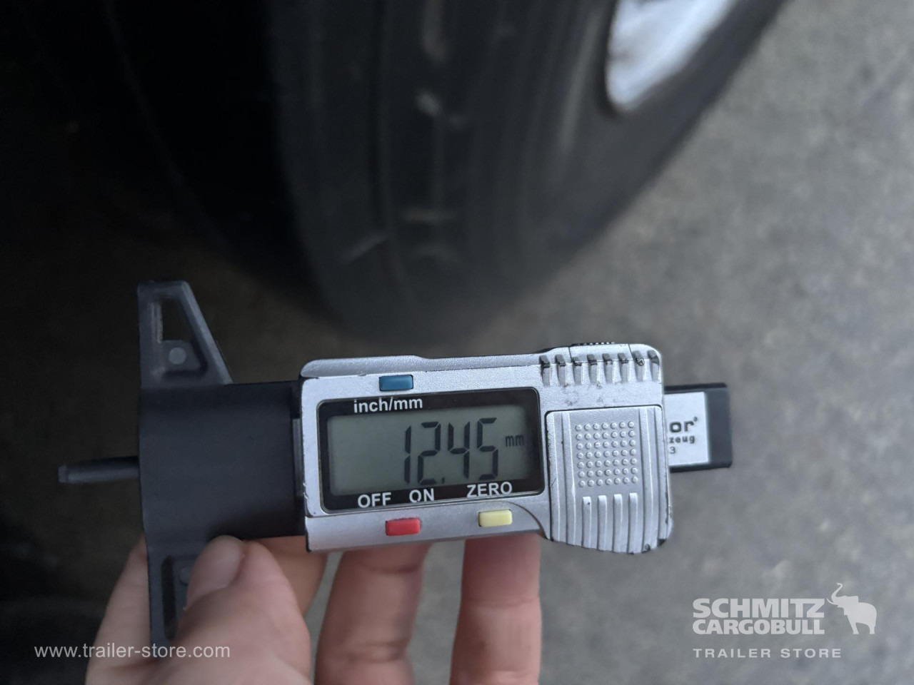 SCHMITZ Curtainsider Standard - Kapelltrailer: bild 5 SCHMITZ Curtainsider Standard - Kapelltrailer: bild 5