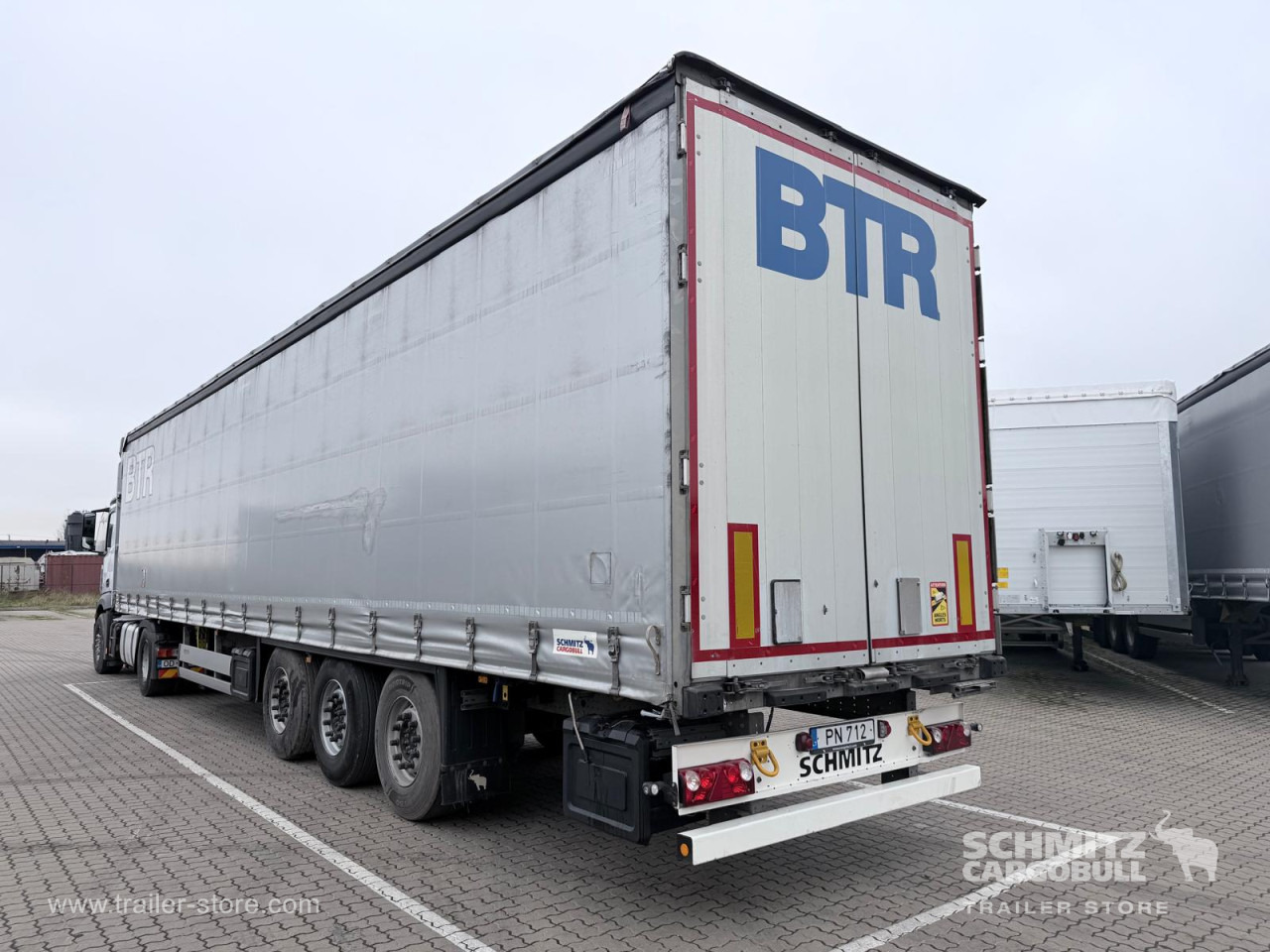 SCHMITZ Curtainsider Standard - Kapelltrailer: bild 3 SCHMITZ Curtainsider Standard - Kapelltrailer: bild 3