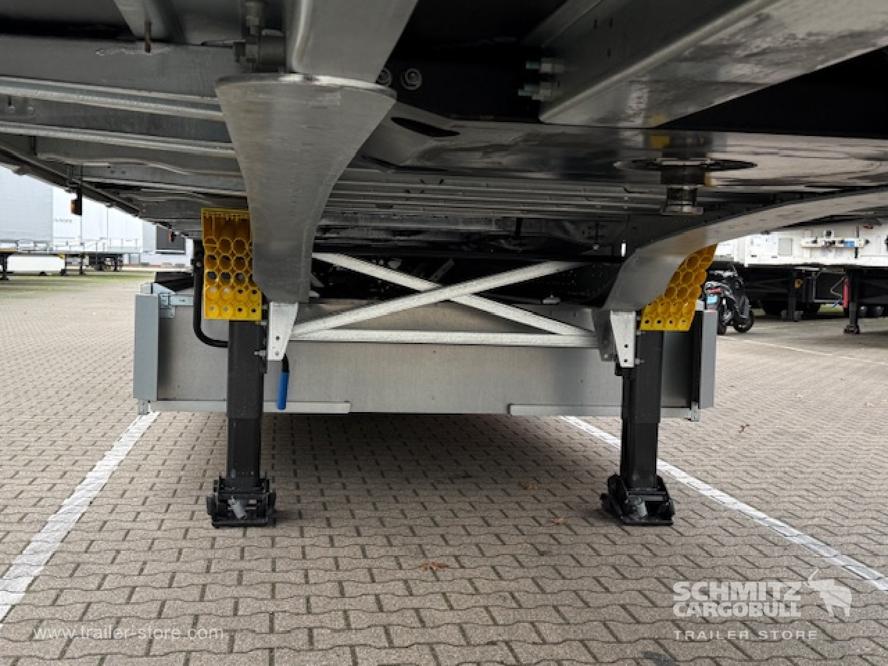 SCHMITZ Oplegger Schuifzeil Standard - Kapelltrailer: bild 3 SCHMITZ Oplegger Schuifzeil Standard - Kapelltrailer: bild 3