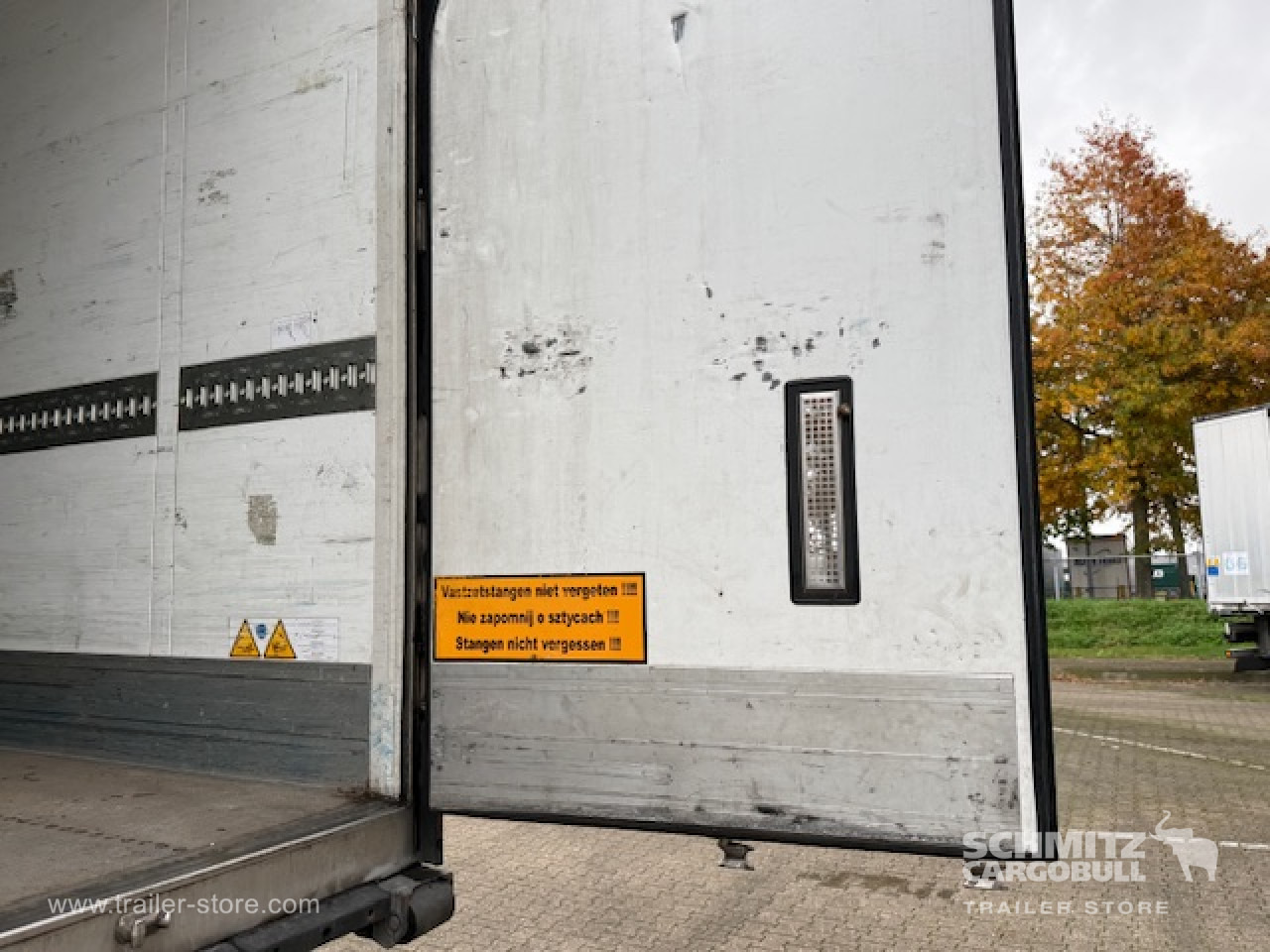 SCHMITZ Oplegger Vries Standard - Isotermiska semitrailer: bild 4 SCHMITZ Oplegger Vries Standard - Isotermiska semitrailer: bild 4