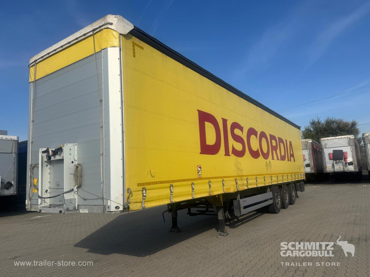 SCHMITZ Curtainsider Standard - Kapelltrailer: bild 1 SCHMITZ Curtainsider Standard - Kapelltrailer: bild 1