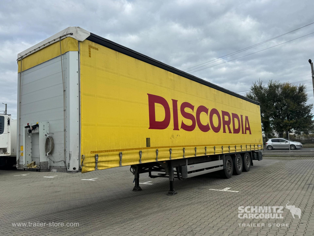 SCHMITZ Curtainsider Standard - Kapelltrailer: bild 1 SCHMITZ Curtainsider Standard - Kapelltrailer: bild 1