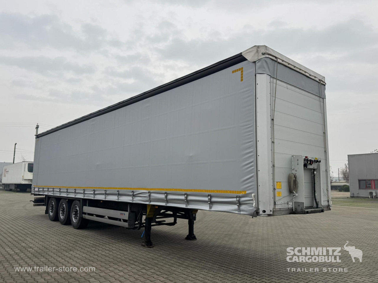 SCHMITZ Curtainsider Standard - Kapelltrailer: bild 1 SCHMITZ Curtainsider Standard - Kapelltrailer: bild 1