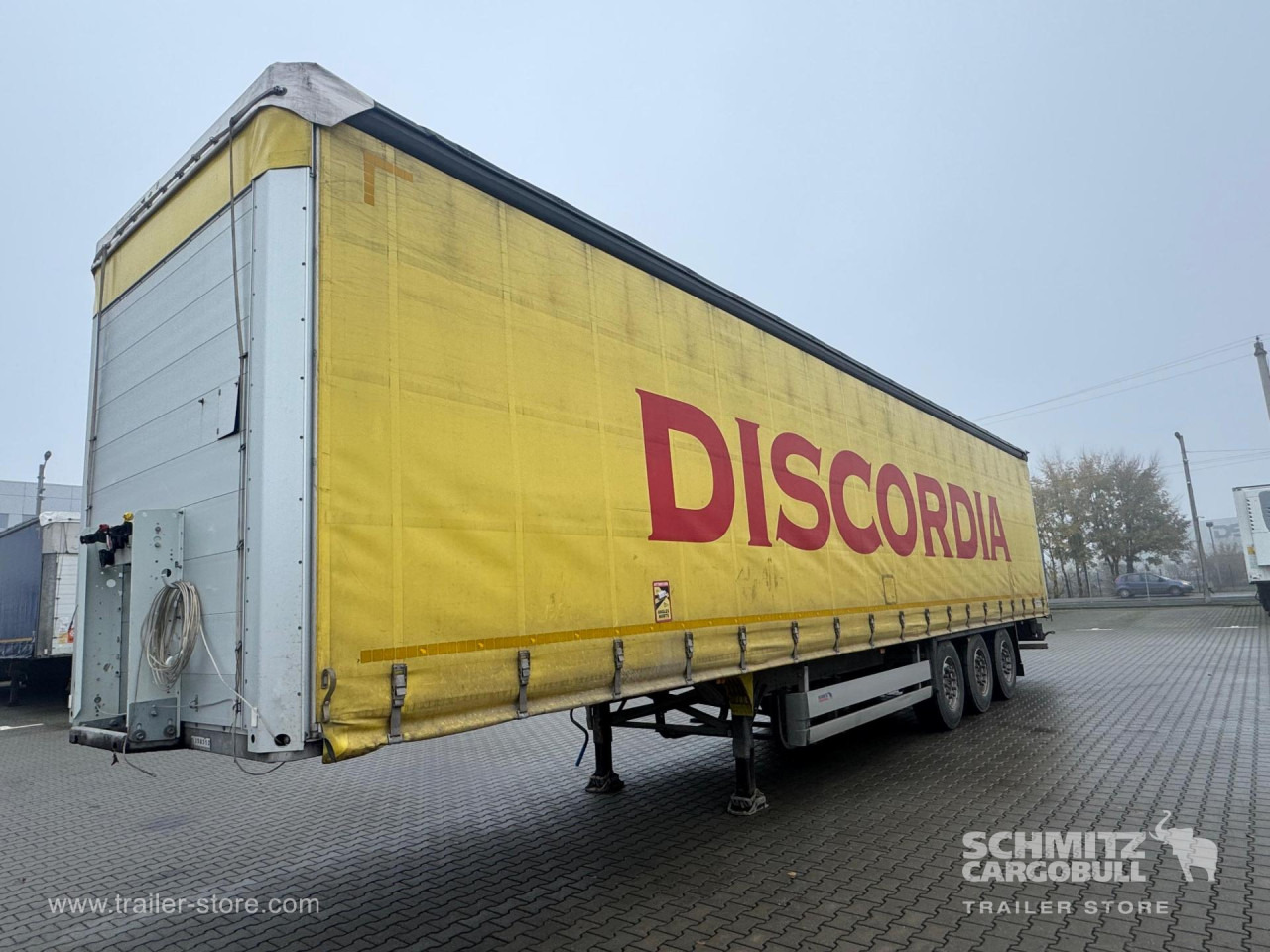 SCHMITZ Curtainsider Standard - Kapelltrailer: bild 4 SCHMITZ Curtainsider Standard - Kapelltrailer: bild 4