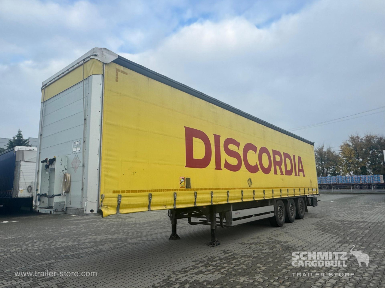 SCHMITZ Curtainsider Standard - Kapelltrailer: bild 1 SCHMITZ Curtainsider Standard - Kapelltrailer: bild 1