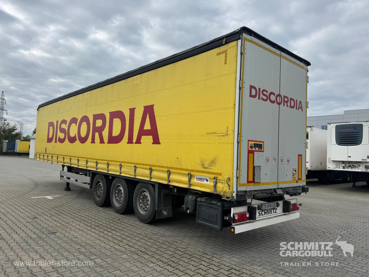 SCHMITZ Curtainsider Standard - Kapelltrailer: bild 5 SCHMITZ Curtainsider Standard - Kapelltrailer: bild 5