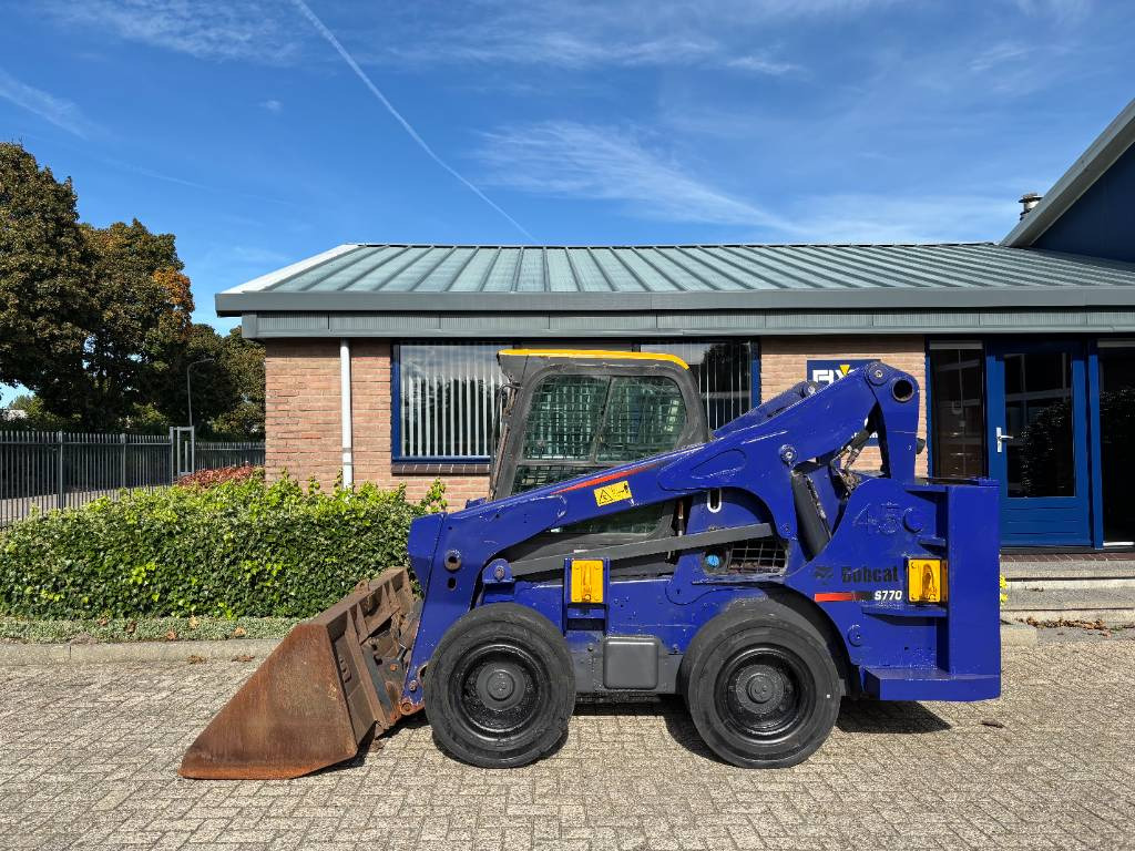 Bobcat S 770 - Kompaktlastare/ Slirstyrda lastare: bild 1 Bobcat S 770 - Kompaktlastare/ Slirstyrda lastare: bild 1