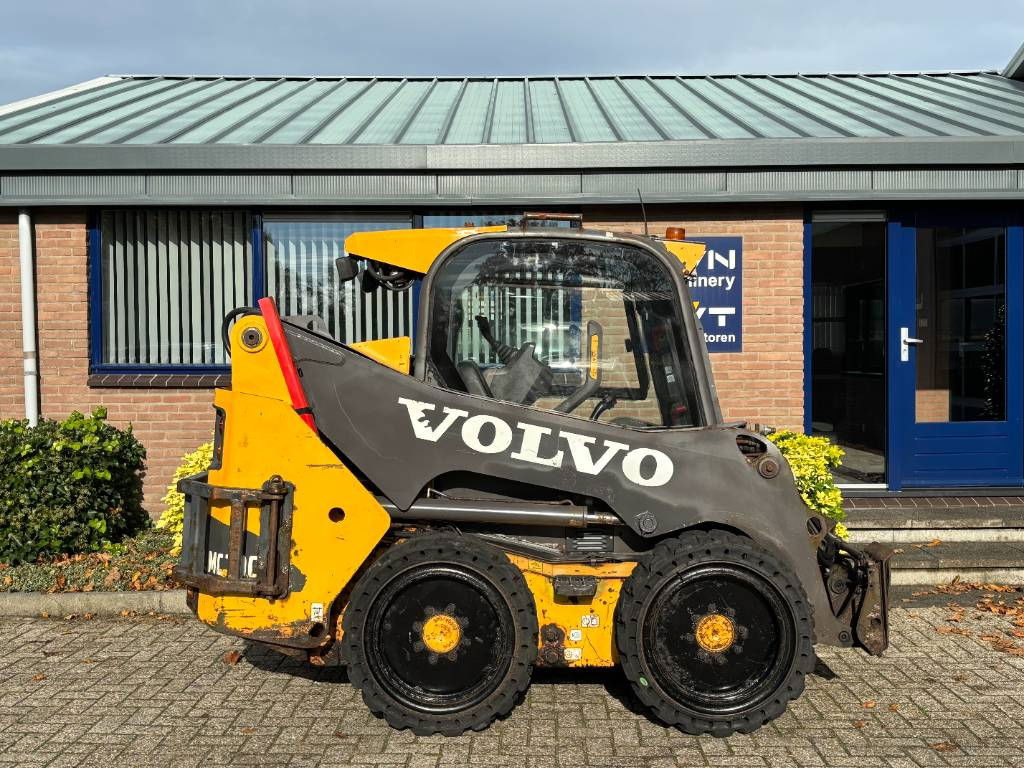 Volvo MC 70 - Kompaktlastare/ Slirstyrda lastare: bild 5 Volvo MC 70 - Kompaktlastare/ Slirstyrda lastare: bild 5