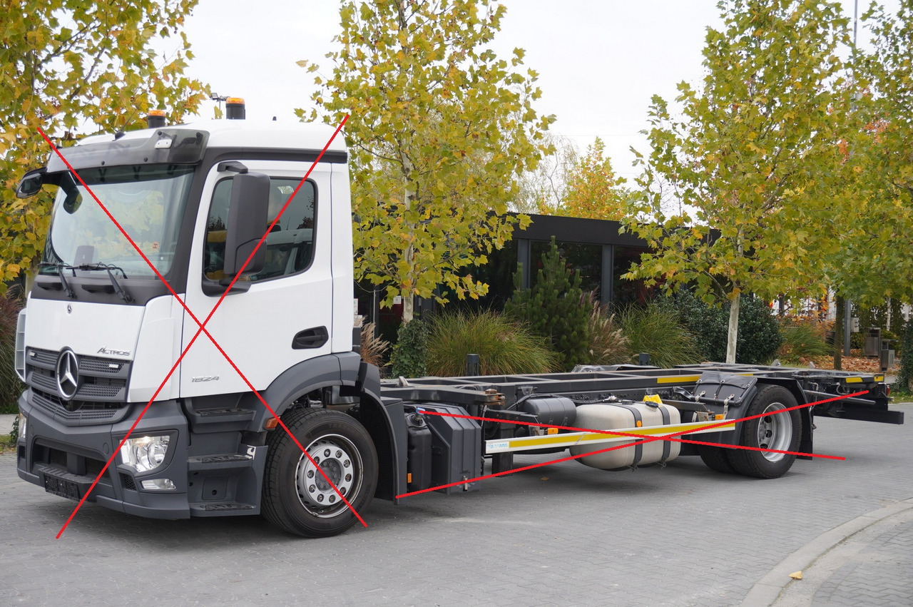 BDF construction lifted hydraulically by 50 cm - Ram/ Chassi: bild 2 BDF construction lifted hydraulically by 50 cm - Ram/ Chassi: bild 2