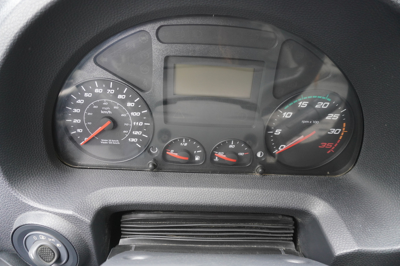 Flakbil IVECO Eurocargo 150 E25 / 90 tho. km !!! / Tow truck: bild 24 Flakbil IVECO Eurocargo 150 E25 / 90 tho. km !!! / Tow truck: bild 24